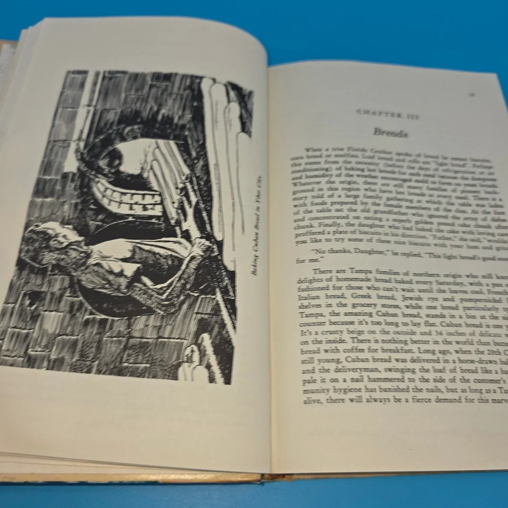Vintage 1961 Gasparilla Cookbook by The Junior‎ League of Tampa